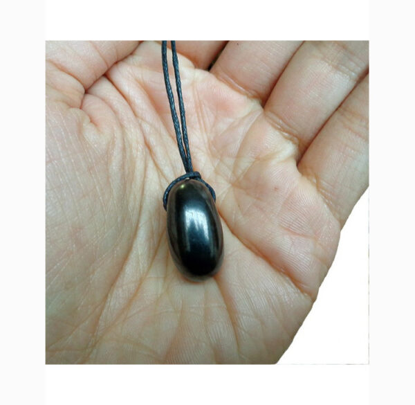 Pendentif de shungite goutte